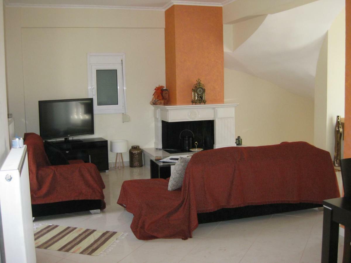Chara Host Holiday home *